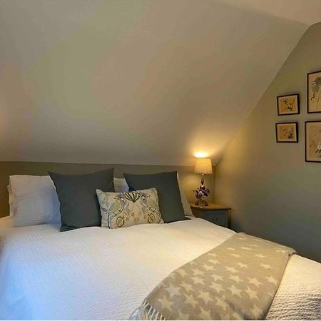 Pewsey Retreat 3 Sleeps -Petfriendly Bbq Parking Appartement Buitenkant foto