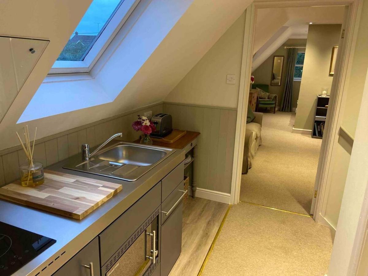 Pewsey Retreat 3 Sleeps -Petfriendly Bbq Parking Appartement Buitenkant foto
